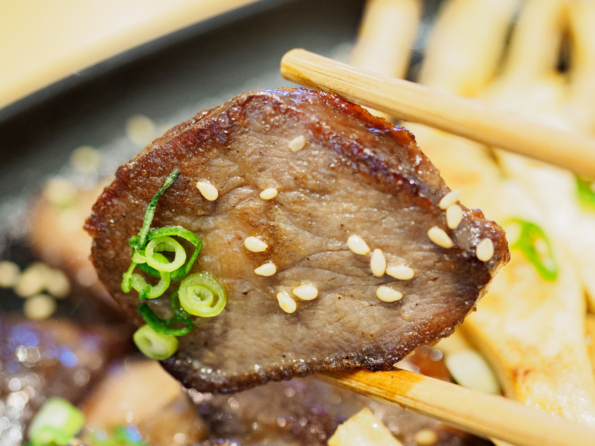 江戸時代から肉食が続く 牛肉王国 津山でホルモンうどん 干し肉 そずり肉 ヨメナカセを食べる メシ通 ホットペッパーグルメ