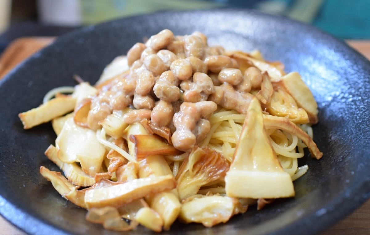 タケノコの納豆パスタ