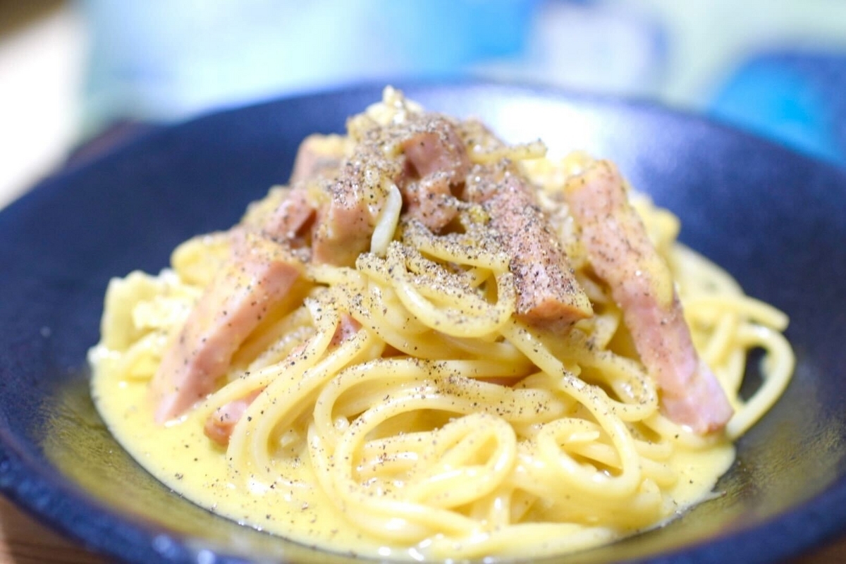 電子レンジのカルボナーラ（カマンベール）