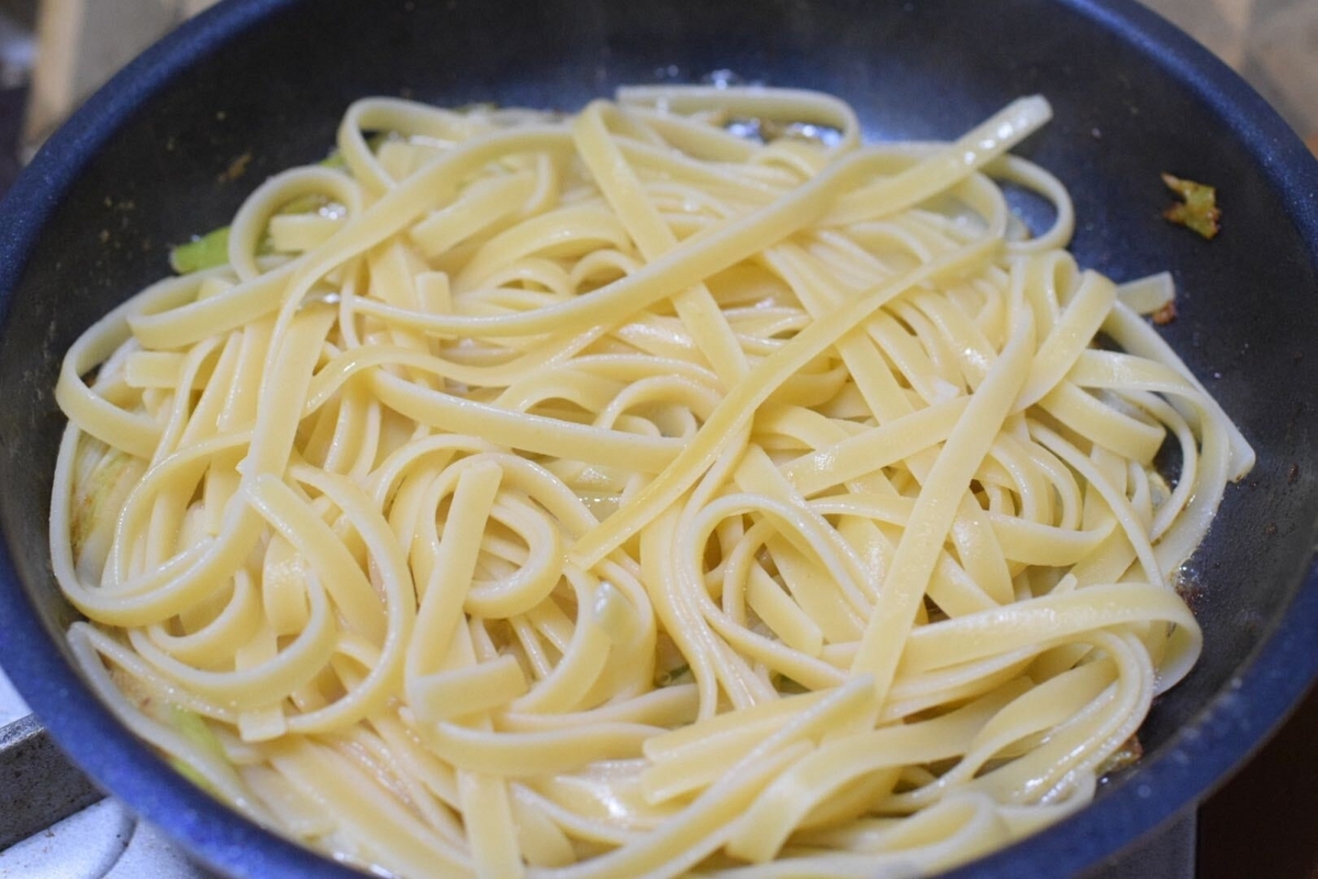 長ネギのバターパスタ