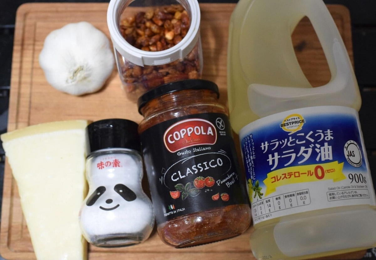 トマトとニンニクのスパゲティ（インスパイア）
