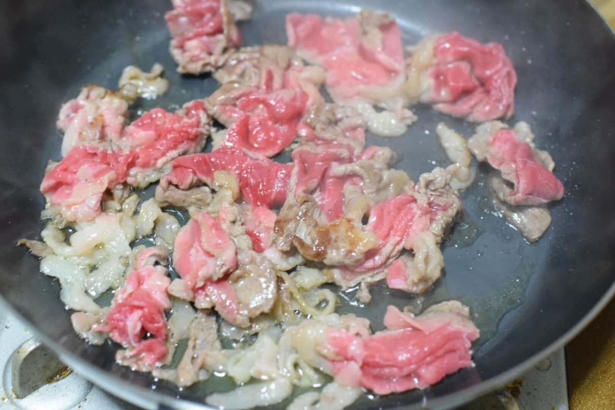ココナッツミルクの牛肉トマトパスタのレシピ