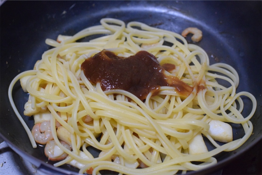 シーフードのナポリタン