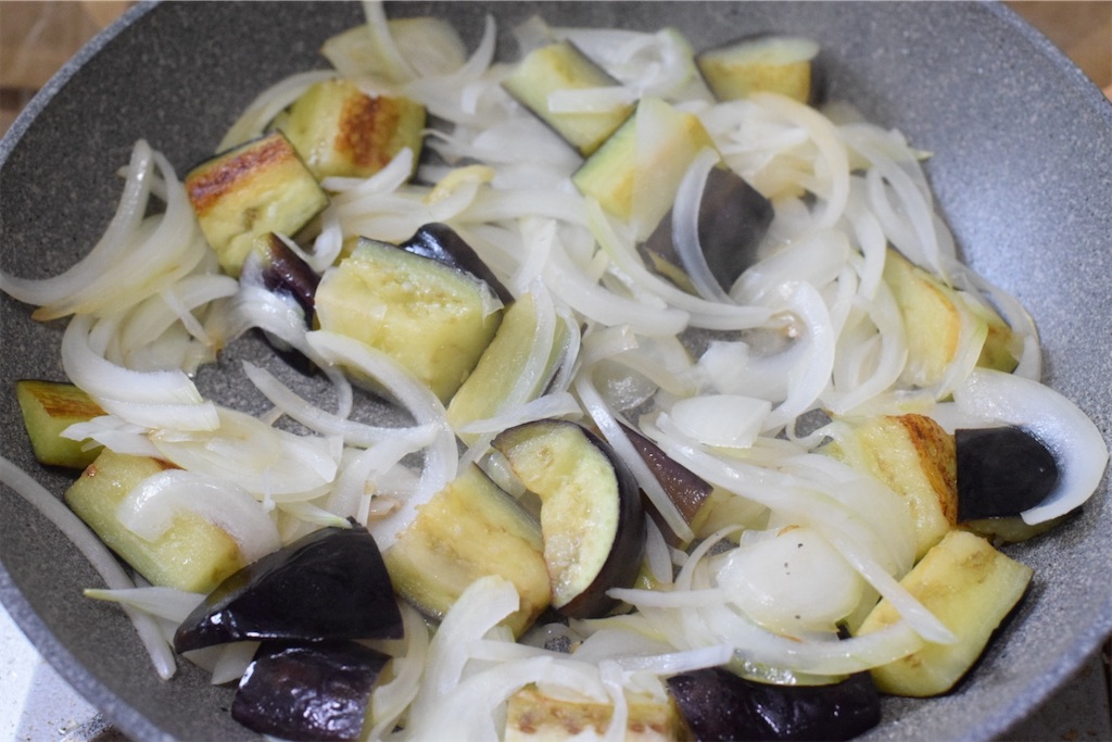 ナスと挽き肉のパスタのレシピ