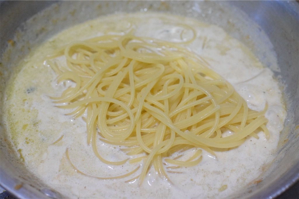 ツナ缶のクリームパスタのレシピ