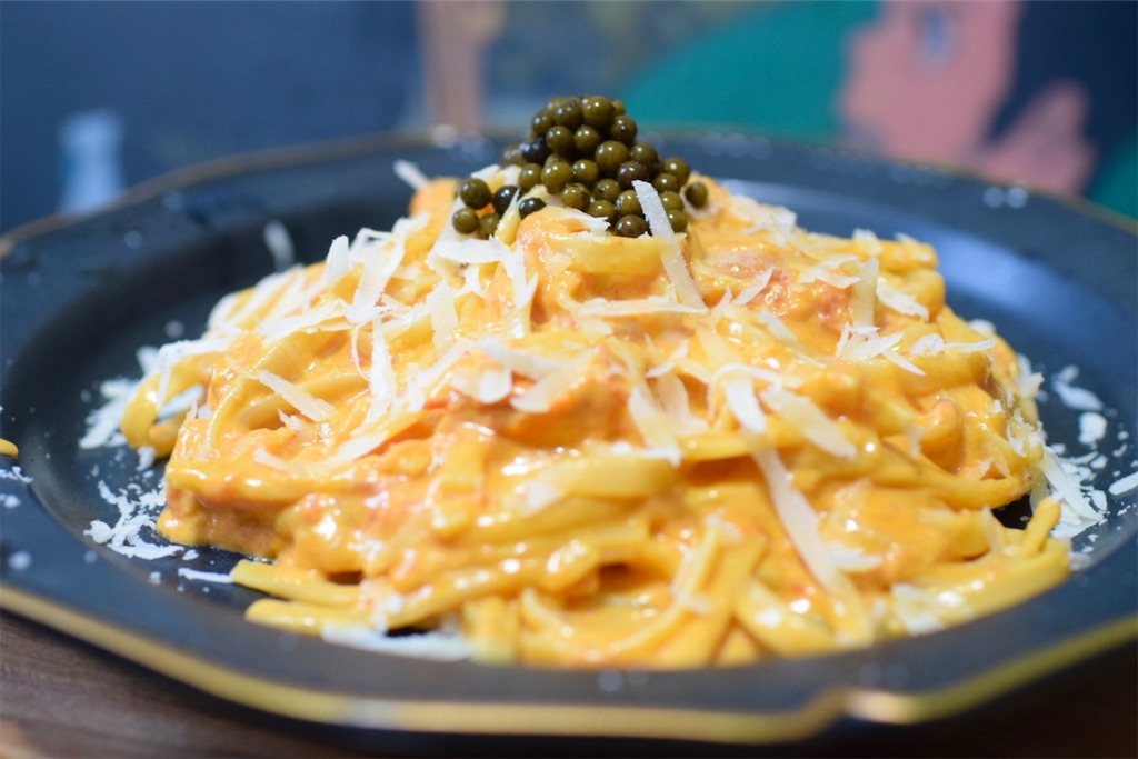 トマトクリームパスタ