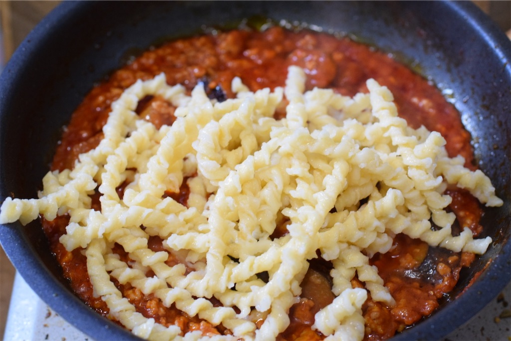 パスタ・アッラ・ノルマ（挽き肉）