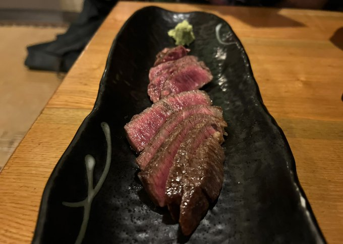 山形牛の炙り焼き  1,518円