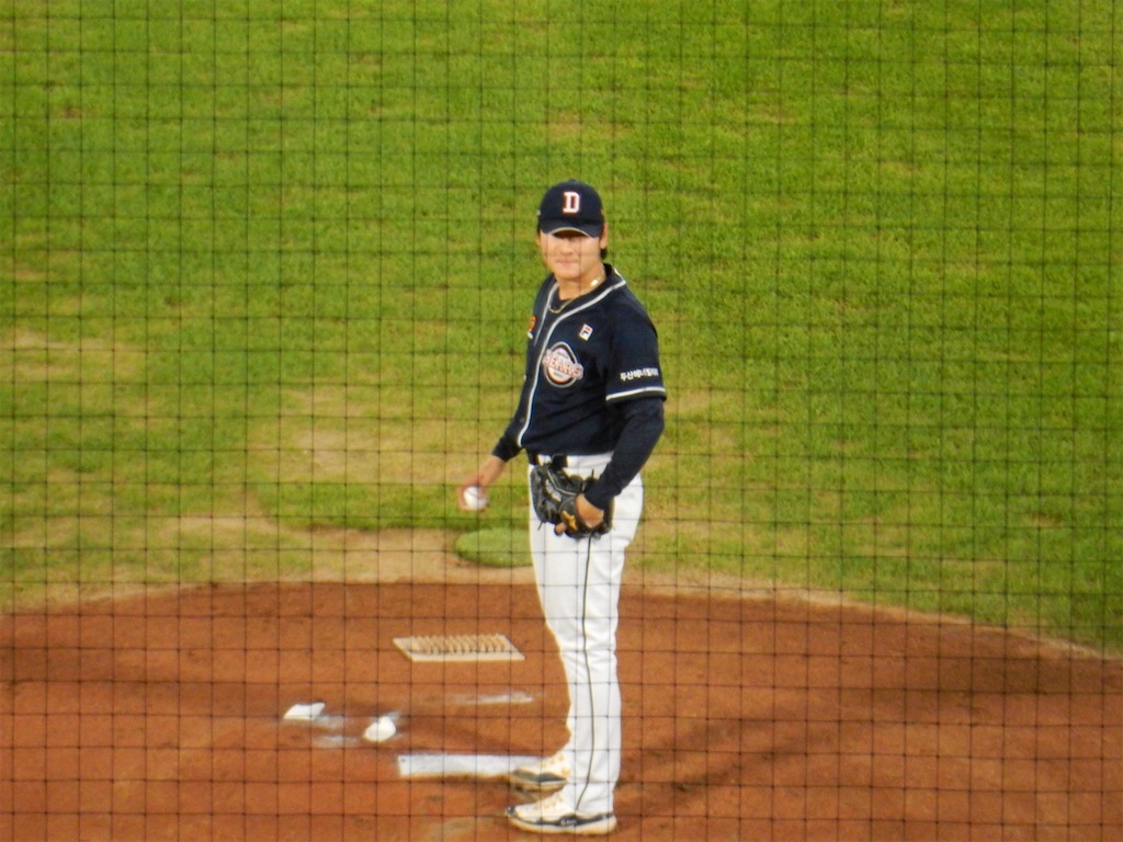 韓国プロ野球の球都・釜山のサジク野球場
