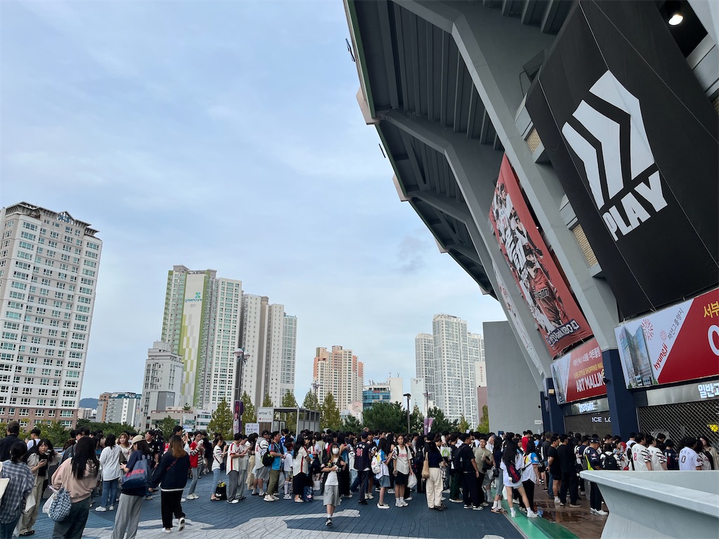 韓国プロ野球の球都・釜山のサジク野球場