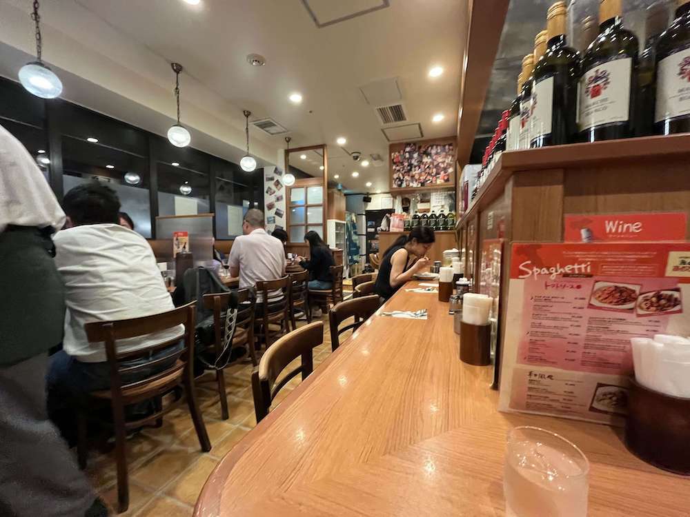 あるでん亭〜新宿の行列パスタ屋さん