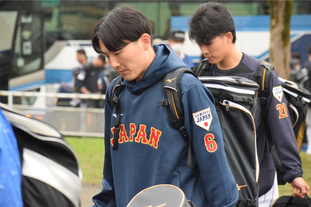 源田壮亮（背番号6）