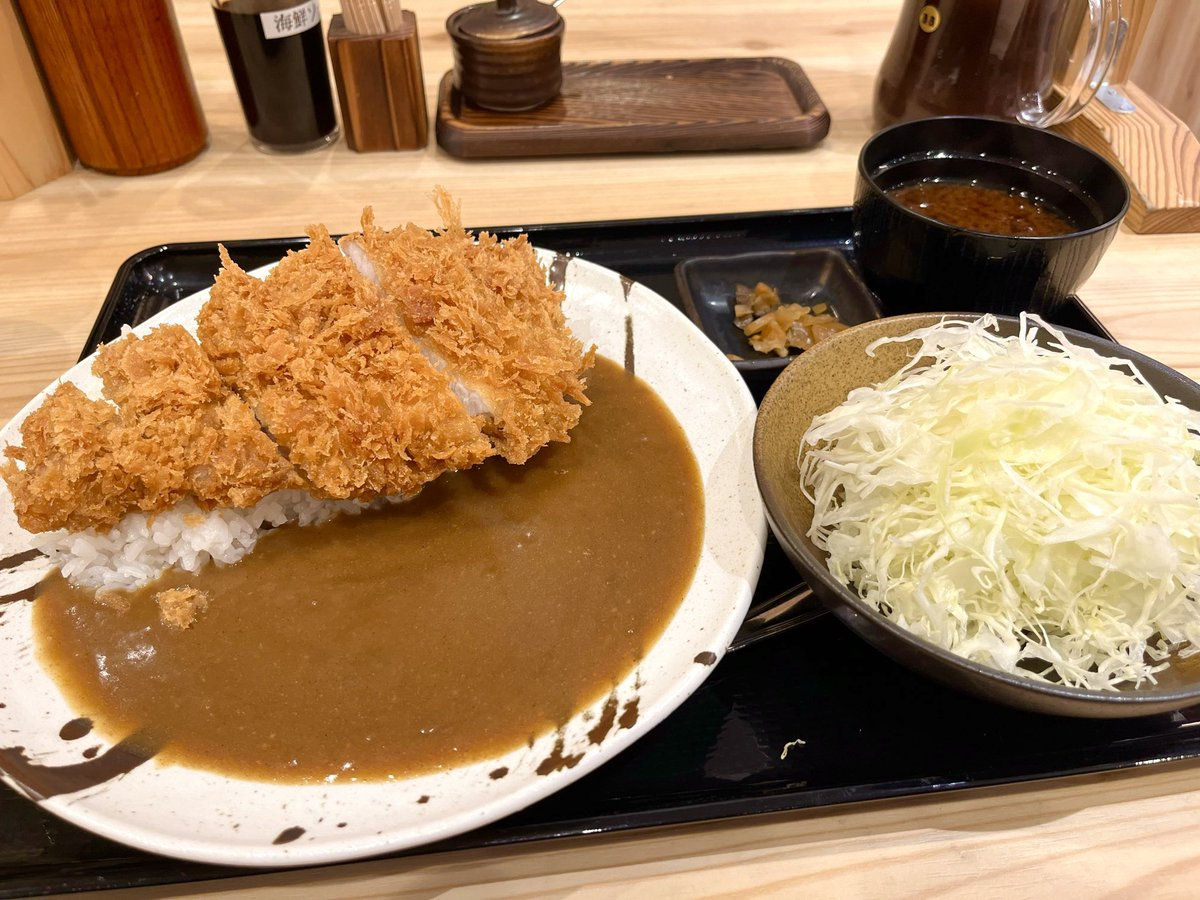 とんかつまるや/新宿壱番街、 かつカレー定食1000円