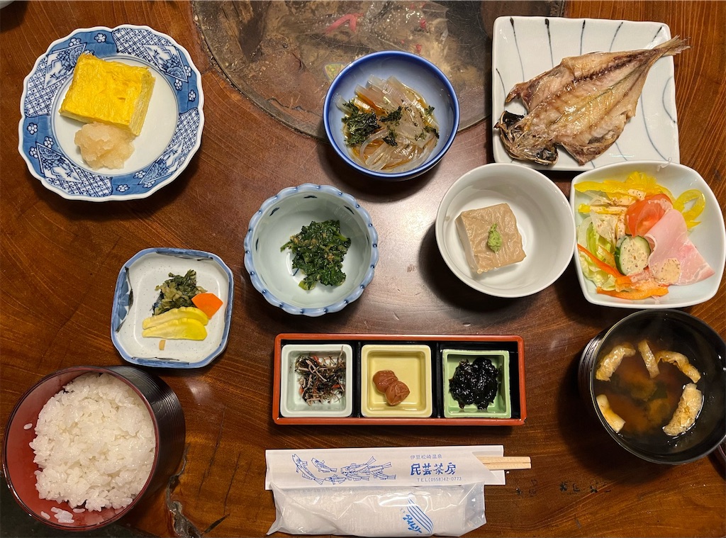 朝ごはん・食事処「民芸茶房」