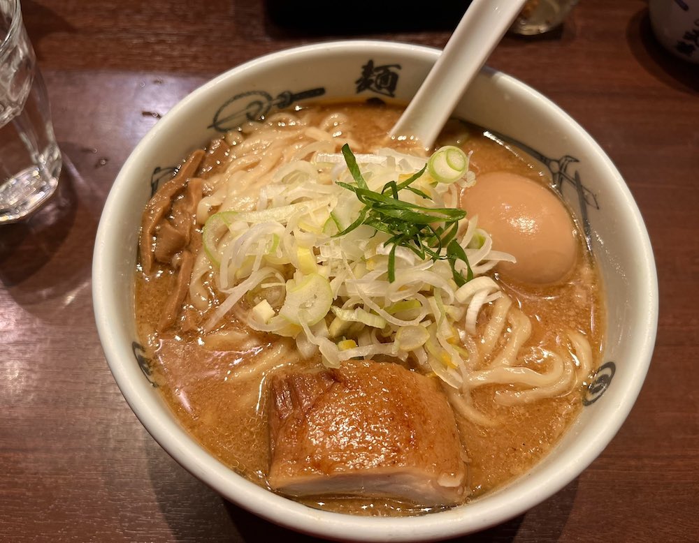 新宿、麺屋武蔵