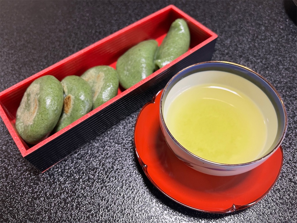 日本一の草もち〜総本家寿屋、長谷寺の神秘