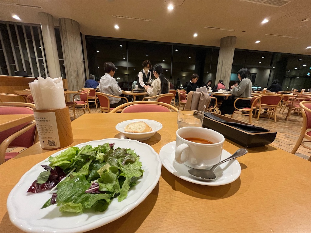 国立西洋美術館,CAFÉ すいれん