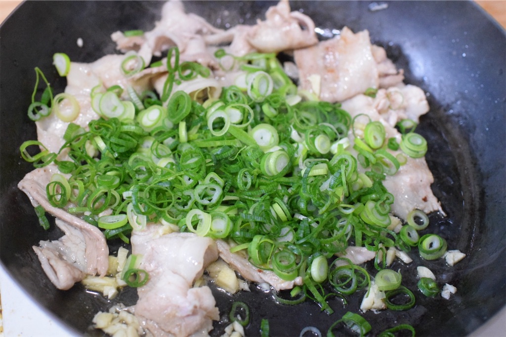 塩豚カルビパスタ〜九条ネギの中華風スパゲティ