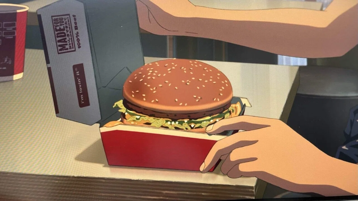 『天気の子』のマクドナルド&チャーハン・サラダ