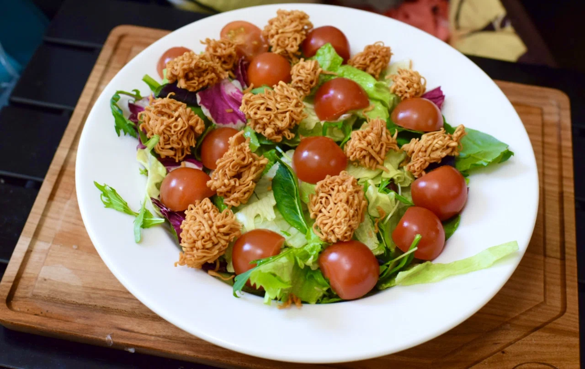 のり塩チャーハンとチキンらーめんサラダ