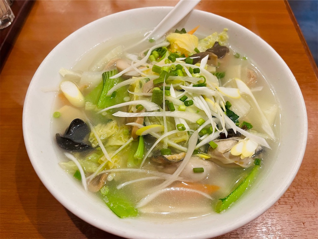 牡蠣入り野菜タンメン900円（ランチ限定）