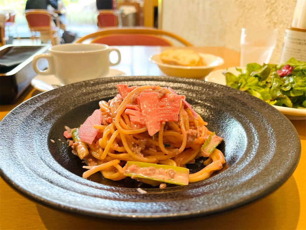 国立西洋美術館、美術館メシ：CAFÉ すいれん