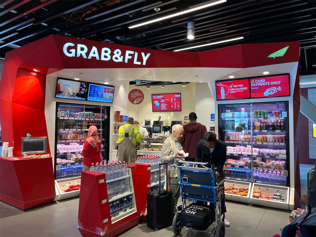 オランダ・スキポール空港メシ〜Happy Seafoodとアムステルダムに感謝を込めて