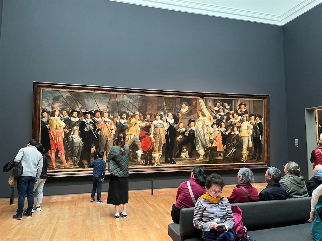 アムステルダム国立美術館ボリス君 2人とも丸顔さん ミッフィー ボリス アムステルダム国立美術館限定 夜警