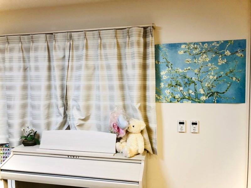 ゴッホ、《花咲くアーモンドの木の枝》