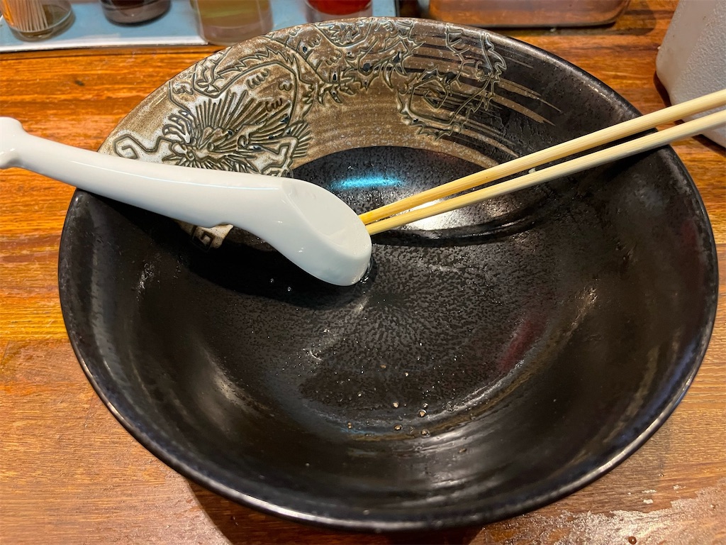 十二社通り「ひじり屋」という異空間ージョギングの途中で迷い込んだ、深夜のラーメン紀行