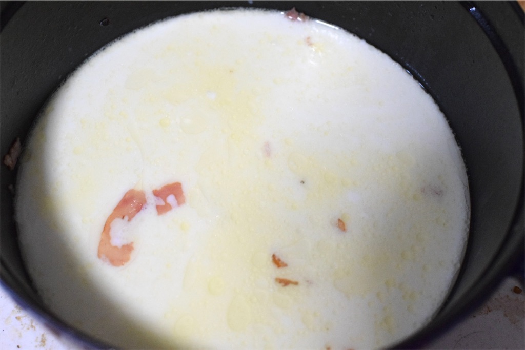 カルボナーラのスープパスタ