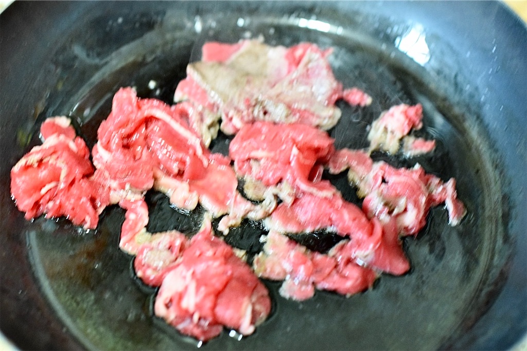 和牛（牛肉）のペペロンチーノ