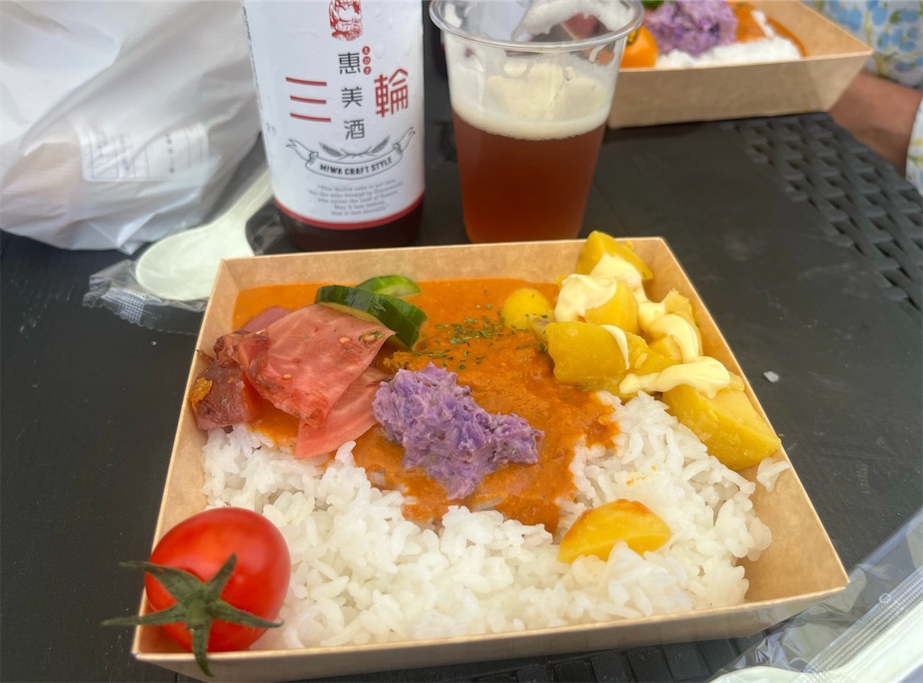 三輪駅 縁結び広場