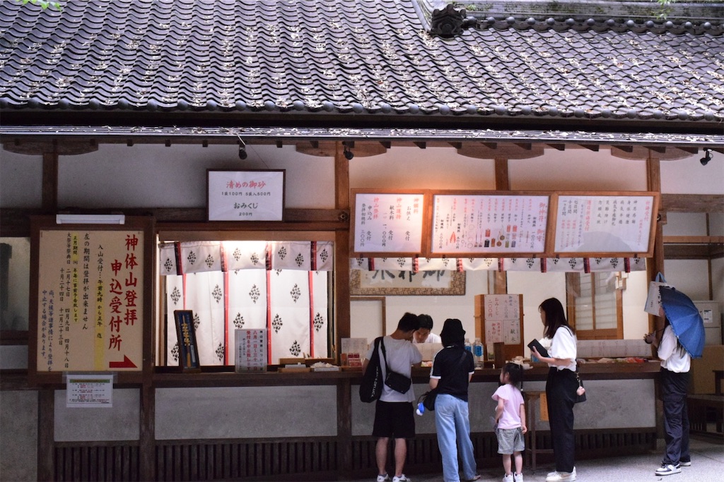 三輪山〜日本最古の神体山、古事記と万葉に抱かれた沈黙