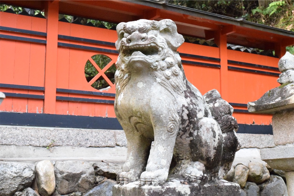 八坂（八阪）神社と狛犬の記憶─坂道ダッシュの先にある桜井市金屋の氏神『てんのはん』