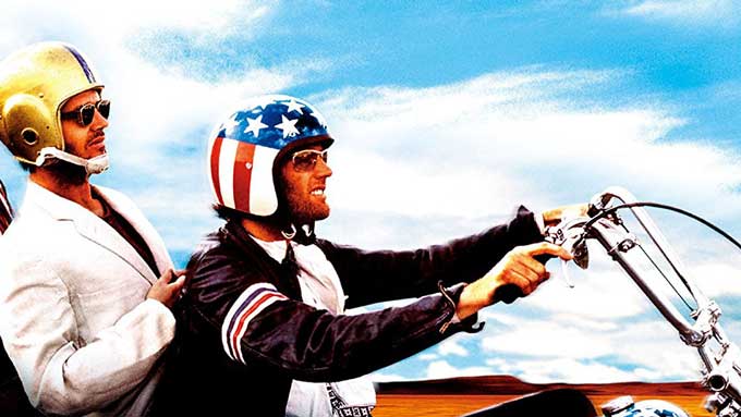 『イージー・ライダー』〜アメリカ神話の焼却炉、自由は燃え尽きても、道は残る