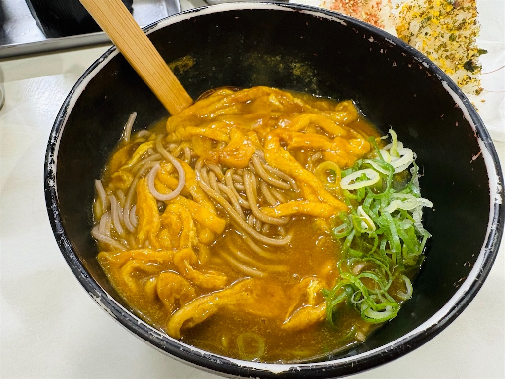 千日前『松屋うどん』〜安い、旨い、温かい、200円で満たされる幸せ