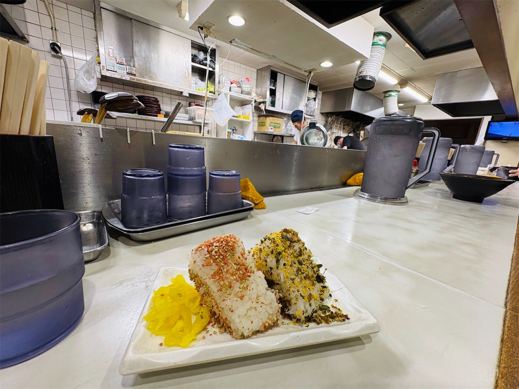 千日前『松屋うどん』〜安い、旨い、温かい、200円で満たされる幸せ