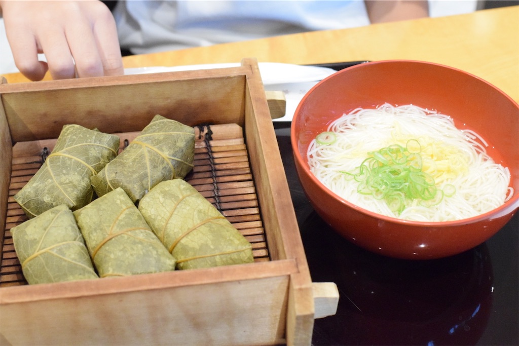 蒸し柿の葉寿司 にゅうめんセット