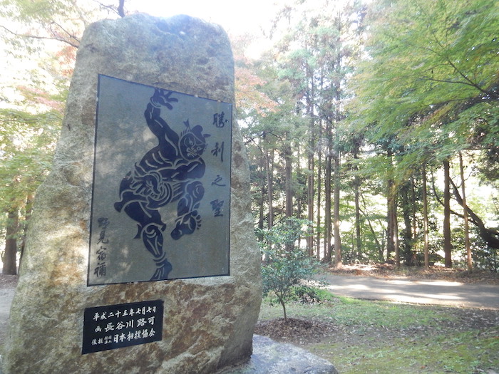 相撲神社〜力と祈りの聖地、相撲発祥の地・桜井市穴師を歩く