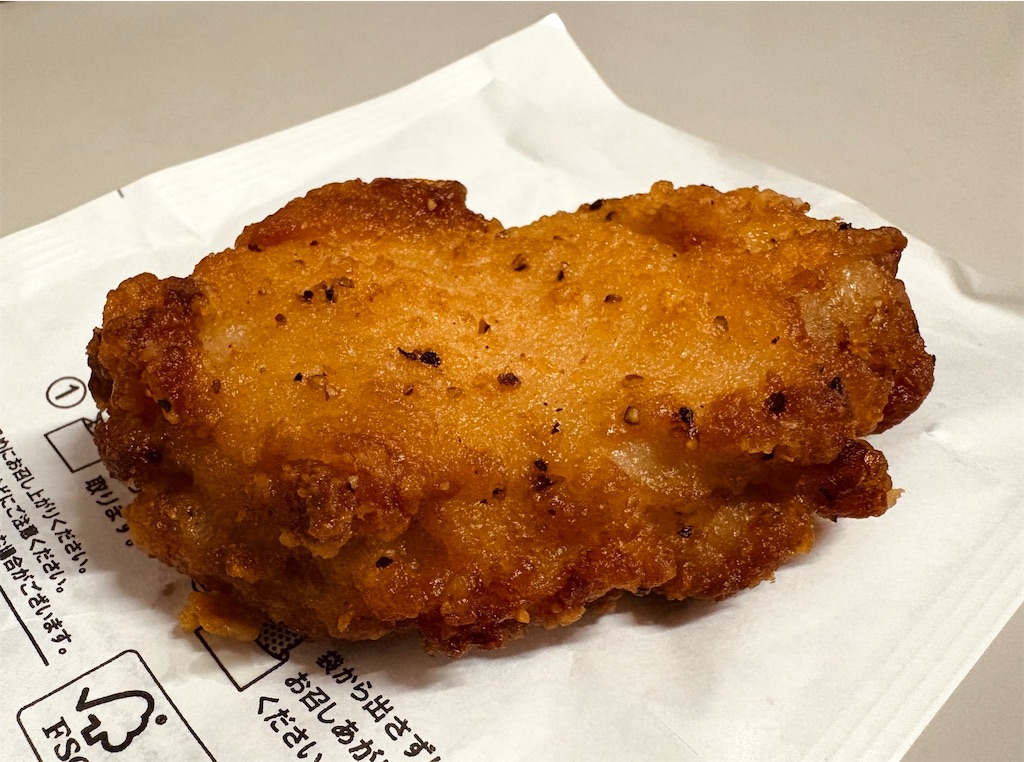 ななチキ〜フライヤーの優等生、スパイス11種、堅実な一羽 - 食いだ