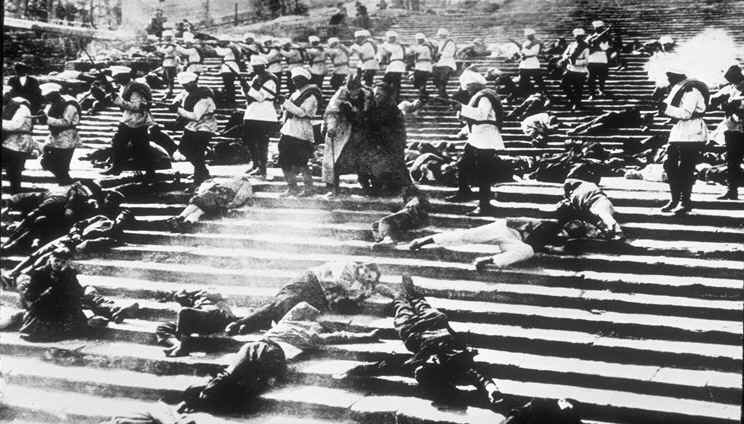 『戦艦ポチョムキン』〜視線は撃たれる、見るという行為が変わる75分