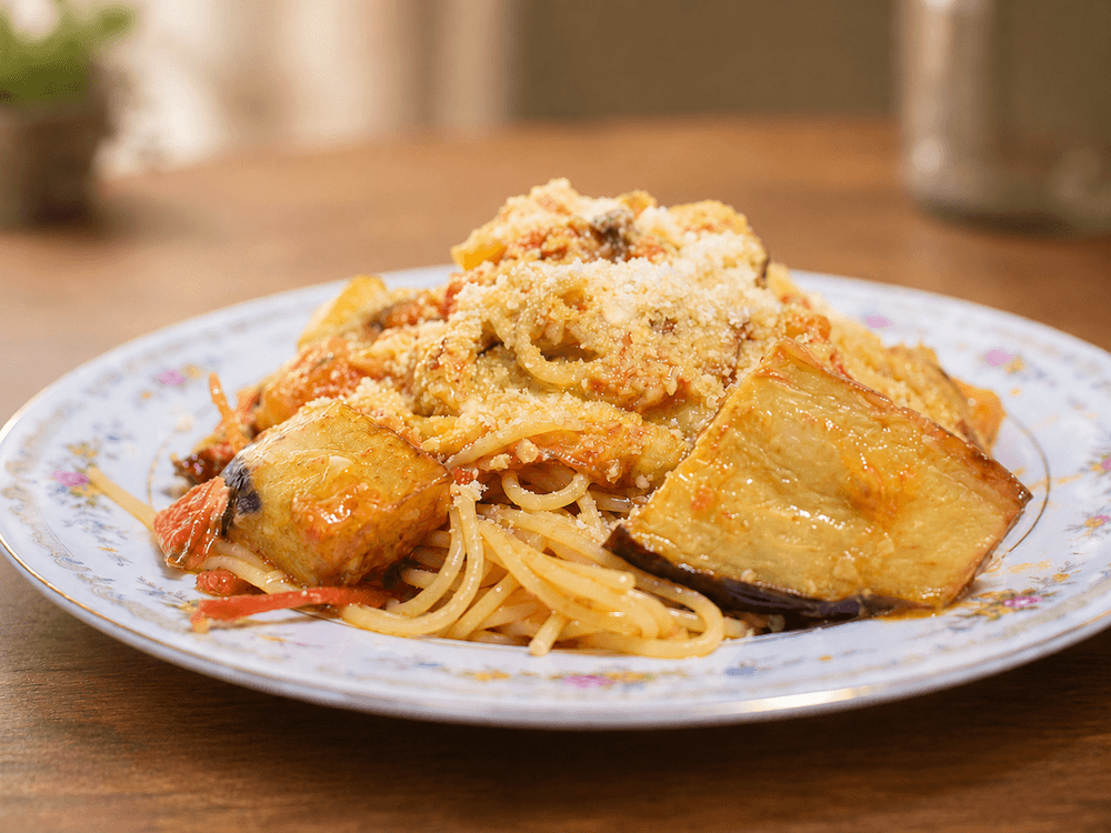 パスタ・アッラ・ノルマ風（トマト）