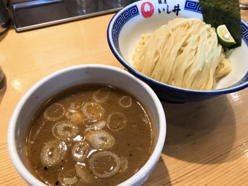f:id:bamuse78:20170609224923j:plain