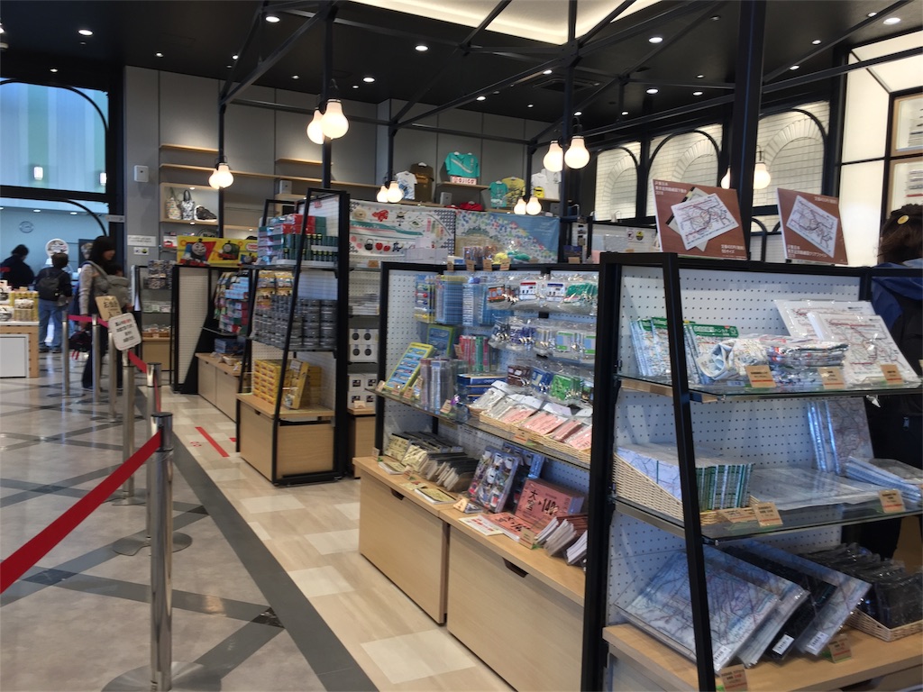 大宮鉄道博物館のお土産徹底レポ ショップ オリジナルグッズ お菓子 おもちゃ 限定土産など おみやげ写真たくさんご紹介します ばなな日和