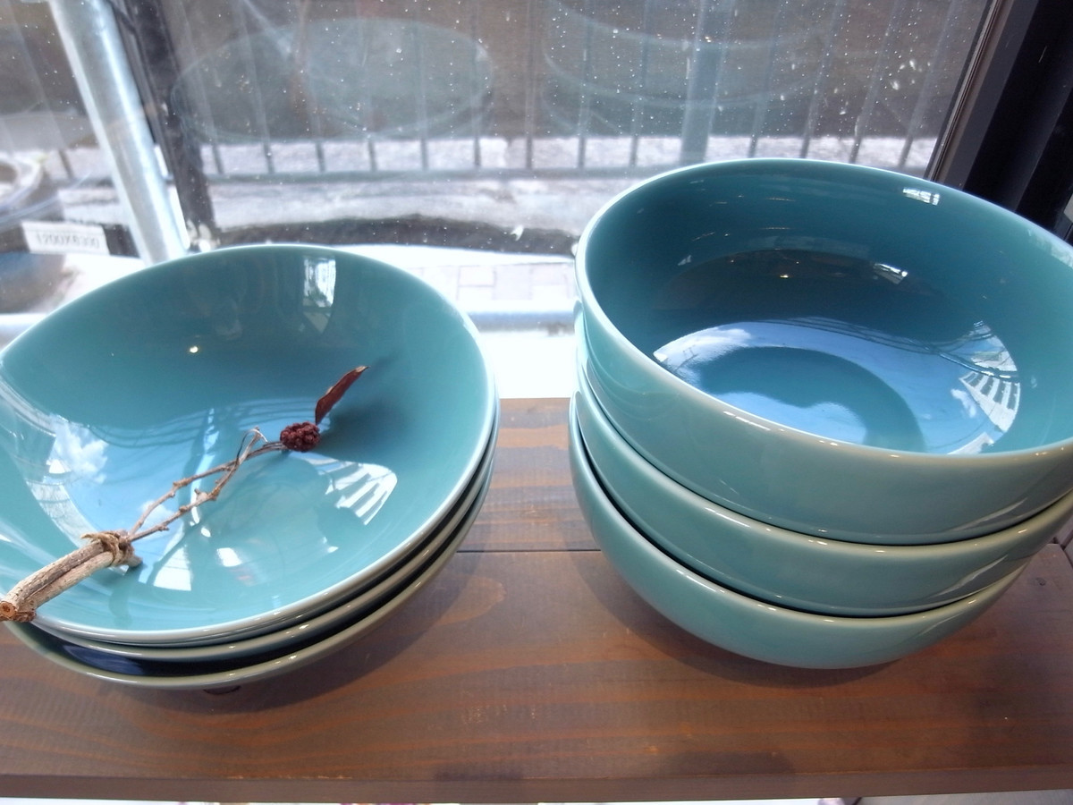 白山陶器のどんぶり - バナナな日記