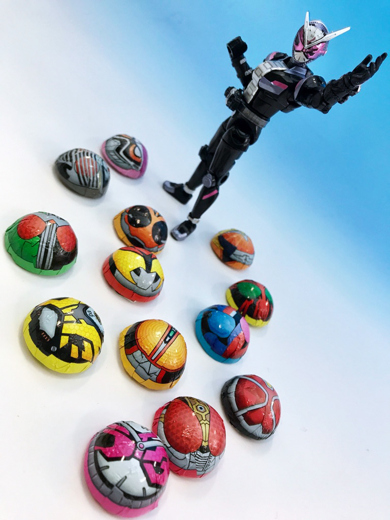 マスクチョコ…？】仮面ライダーがラッピングされた新しいチョコ