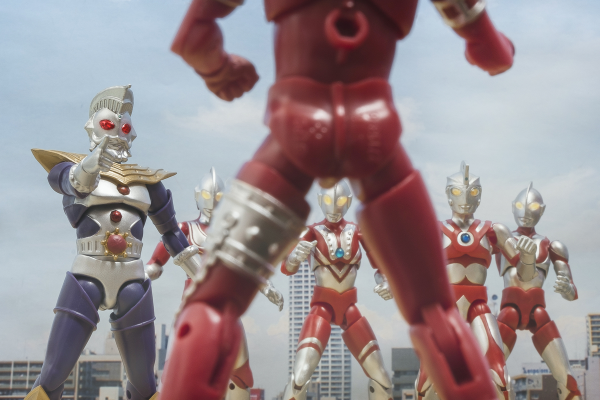 9月29日(月)発売！】超動αウルトラマン13＆ウルトラ怪獣5 発売直前