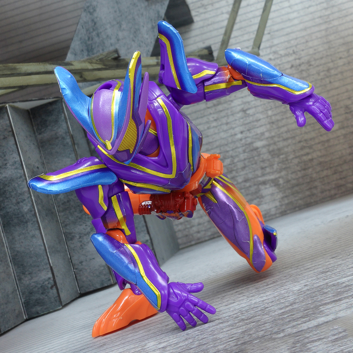 明日発売！！】装動ガヴGV4 製品サンプルレビュー!! &装動ゼッツAGT1に