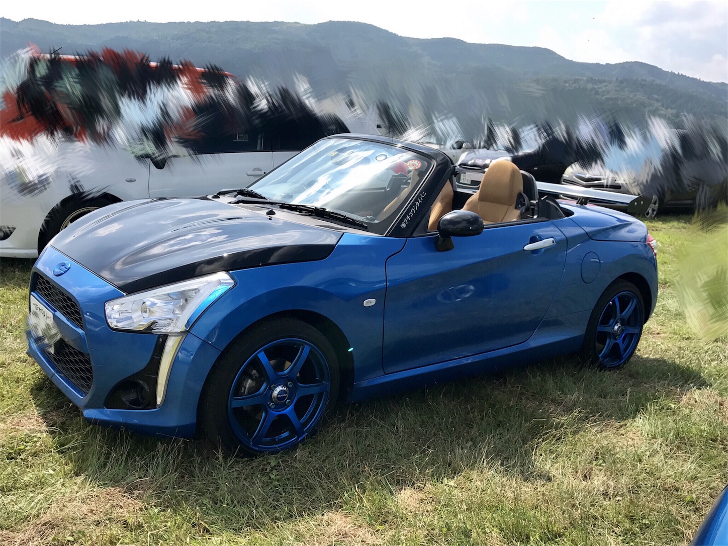 コペンとはドライブデートに最適な車である コペンとトラックのドライバー コペンとはドライブデートに最適な車である コペンとトラックのドライバー